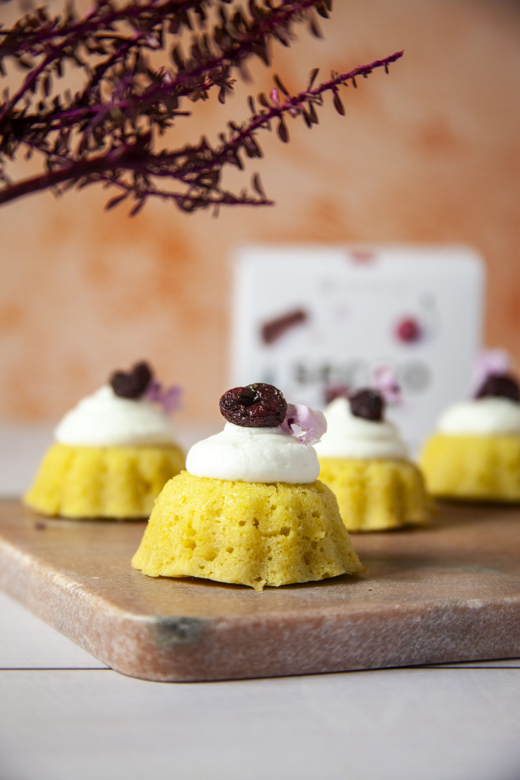 Tonic Water Cupcakes