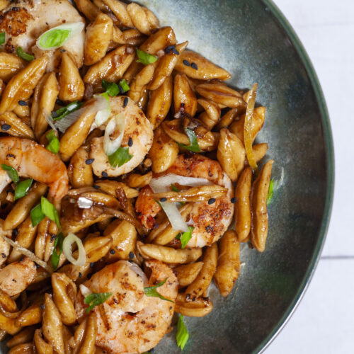 Lime prawns with homemade scissor-cut noodles and soy-garlic sauce